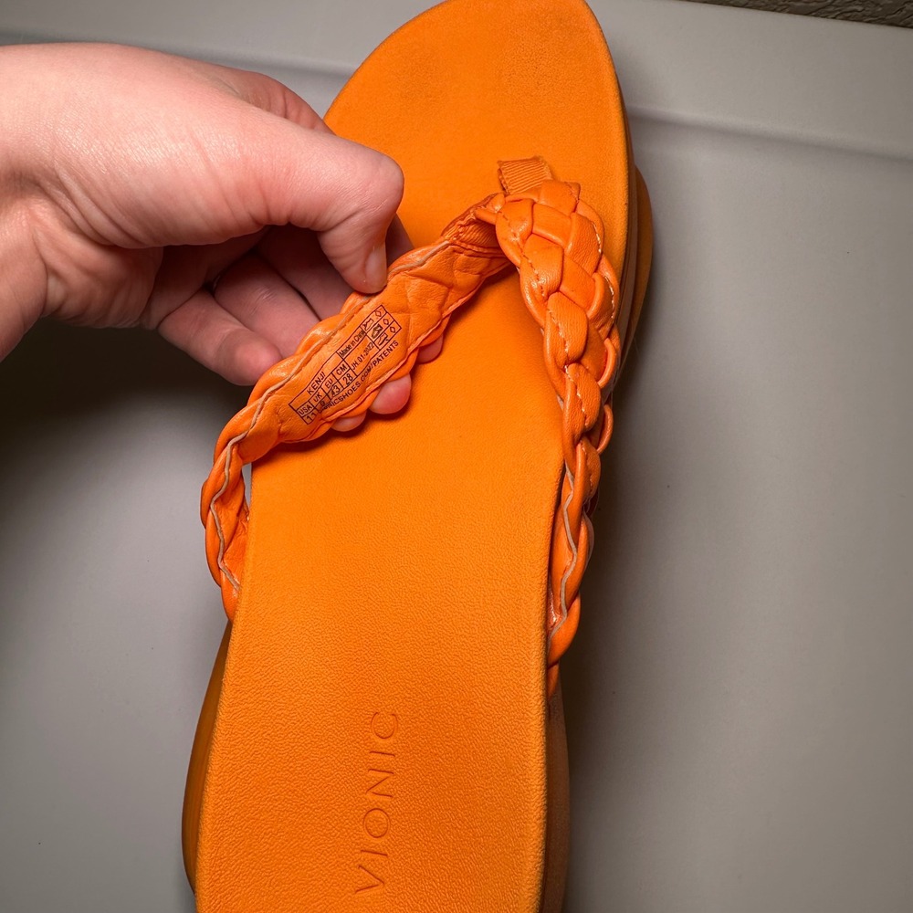 Vionic‎ Womens 11 Kenji Toe-Post Platform Wedge Sandal Orthotic Comfort Marigold - Picture 7 of 7